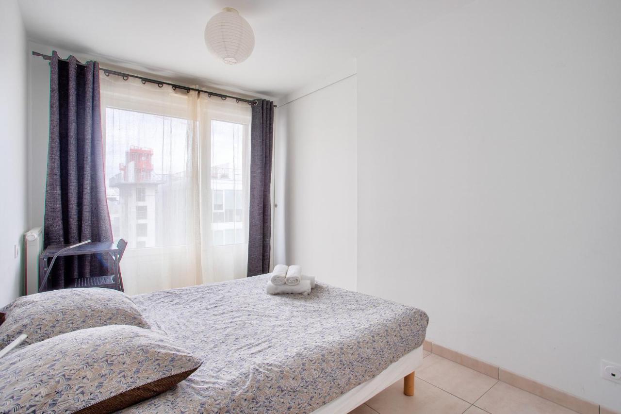 Escapade Sur L'Ile De Nantes Apartment Exterior photo